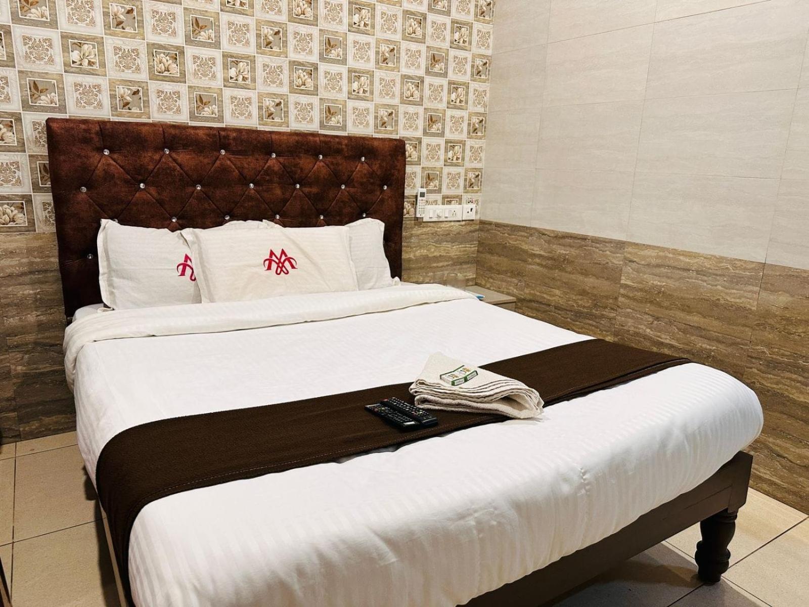 Marina Palace Chennai Exterior foto
